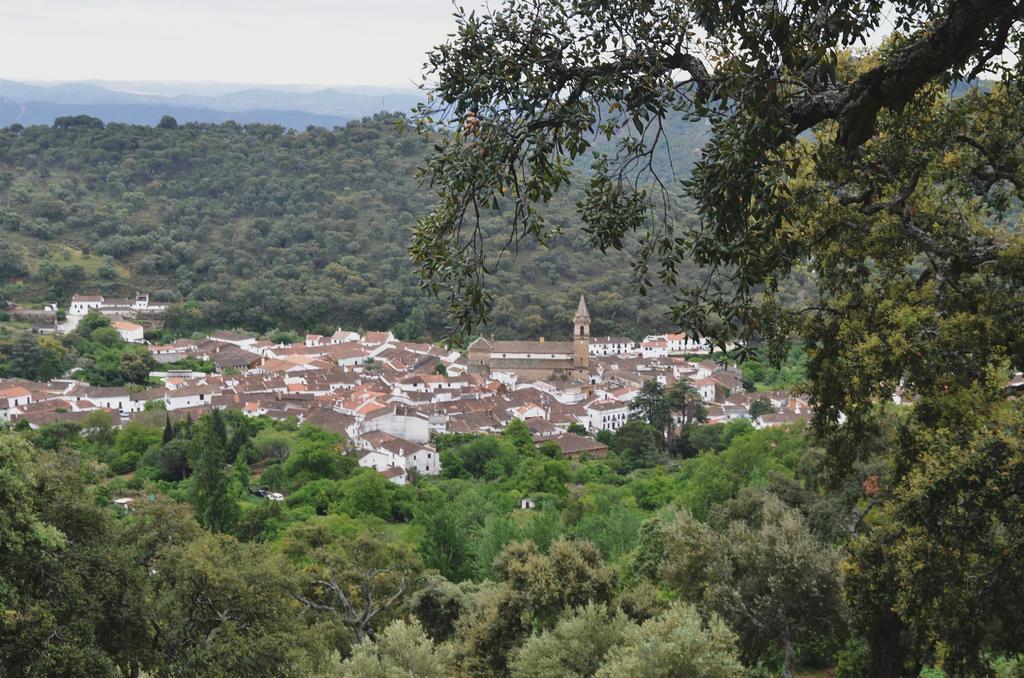 Pensjonat Casona Del Duende Alájar Zewnętrze zdjęcie
